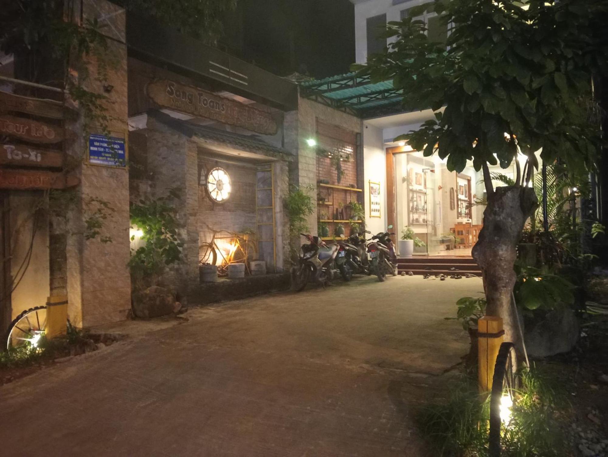 Song Toan Hotel ฟ็องญา ภายนอก รูปภาพ